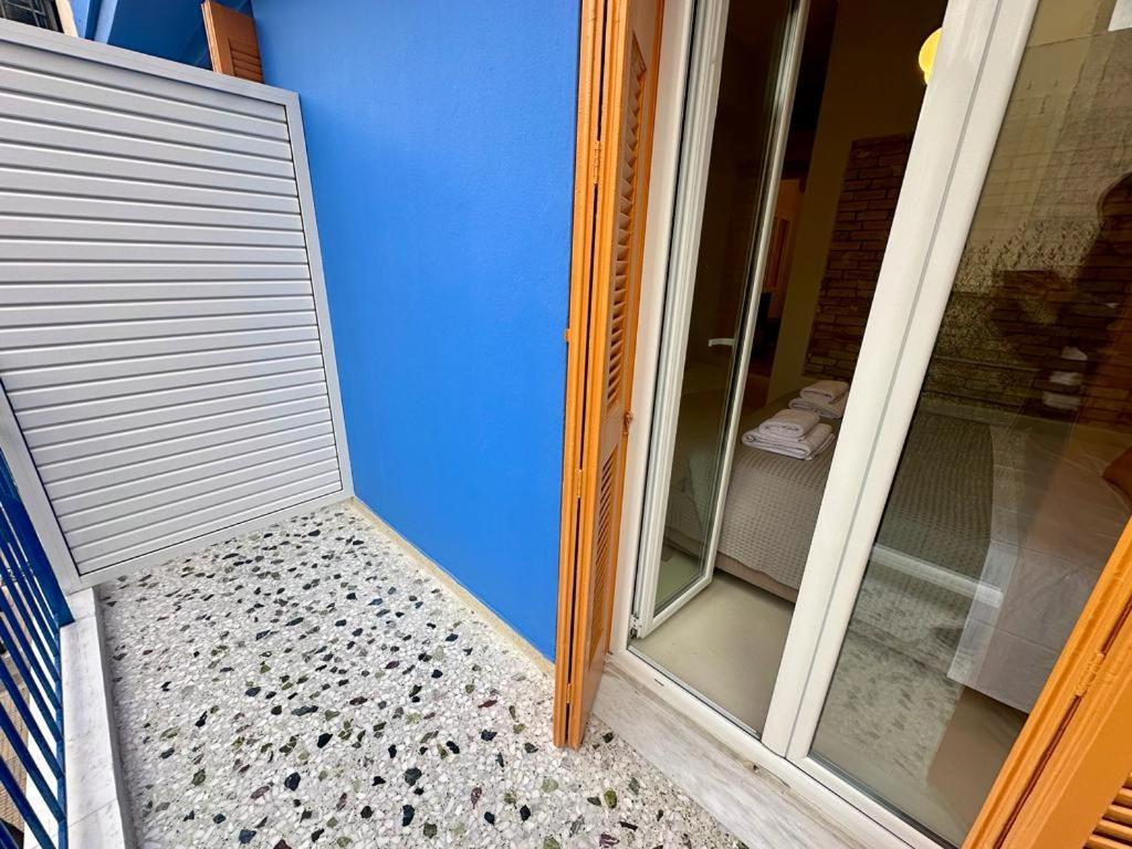 The Blue House Athens Aparthotel Kamer foto